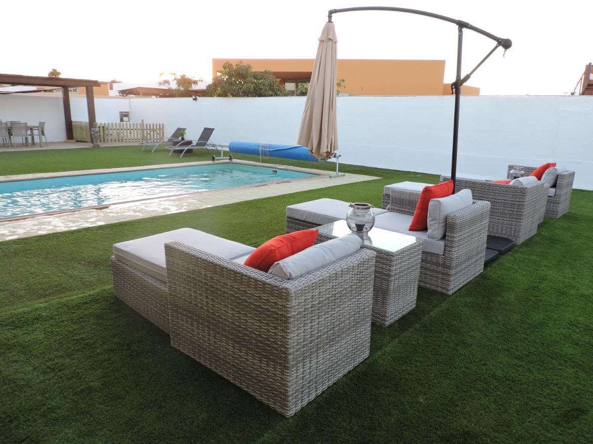 Villa Ventura - Piscina Climatizada & Aire Acondicionado Калета де Фусте Екстериор снимка