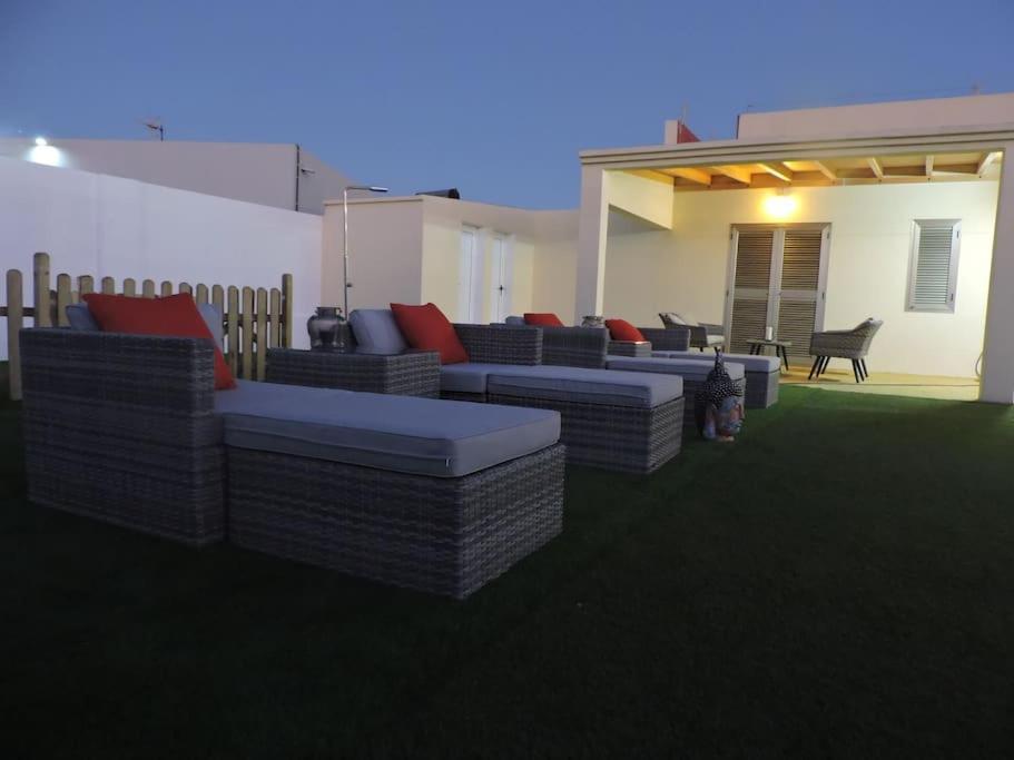 Villa Ventura - Piscina Climatizada & Aire Acondicionado Калета де Фусте Екстериор снимка
