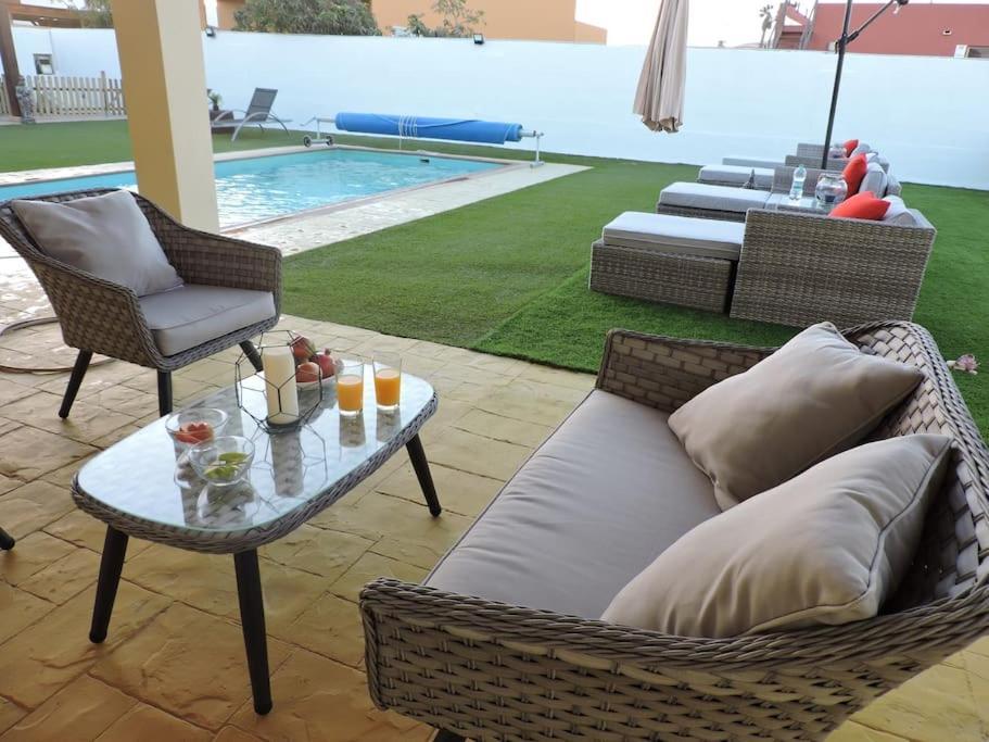 Villa Ventura - Piscina Climatizada & Aire Acondicionado Калета де Фусте Екстериор снимка